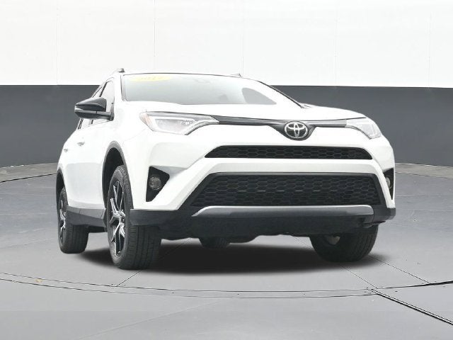 2017 Toyota RAV4 SE