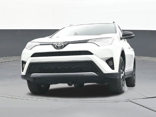 2017 Toyota RAV4 SE