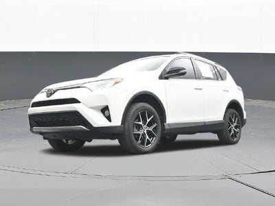 2017 Toyota RAV4 SE