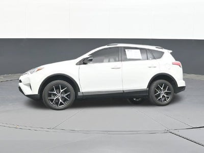 2017 Toyota RAV4 SE