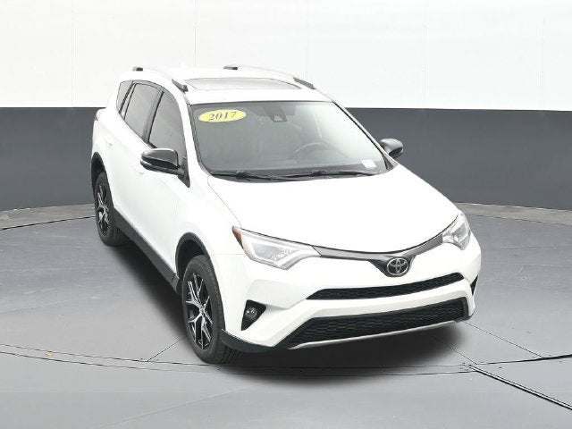 2017 Toyota RAV4 SE