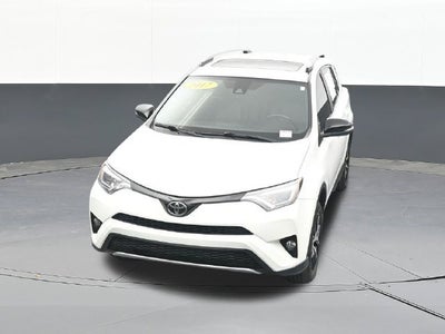 2017 Toyota RAV4 SE