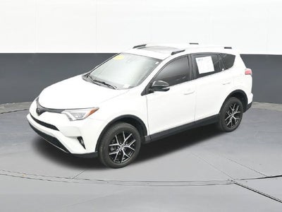 2017 Toyota RAV4 SE