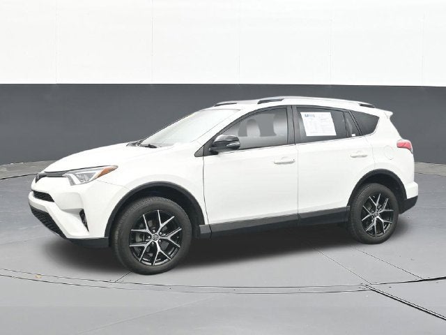2017 Toyota RAV4 SE