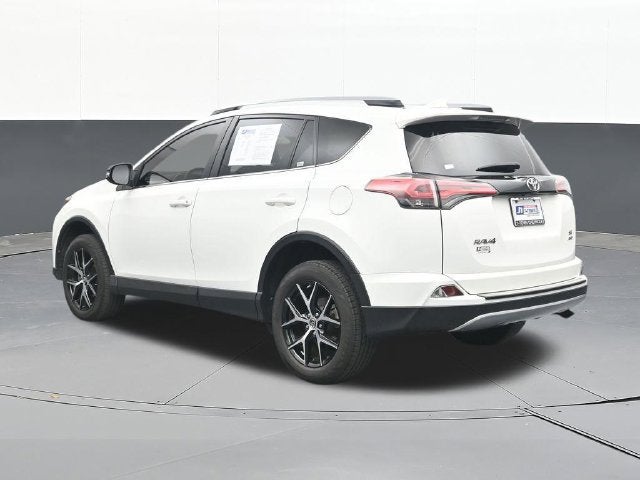 2017 Toyota RAV4 SE