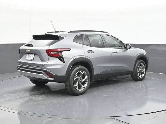 2026 Chevrolet Trax LT - Photo 10