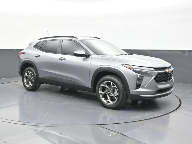 2026 Chevrolet Trax LT - Photo 14