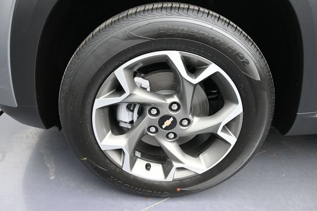 2026 Chevrolet Trax LT - Photo 17