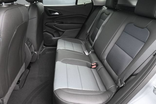 2026 Chevrolet Trax LT - Photo 21
