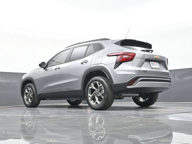 2026 Chevrolet Trax LT - Photo 37