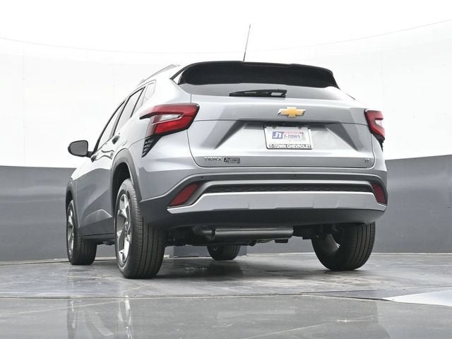 2026 Chevrolet Trax LT - Photo 38