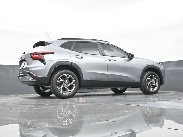 2026 Chevrolet Trax LT - Photo 41