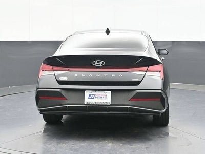 2025 Hyundai Elantra Hybrid SEL Sport