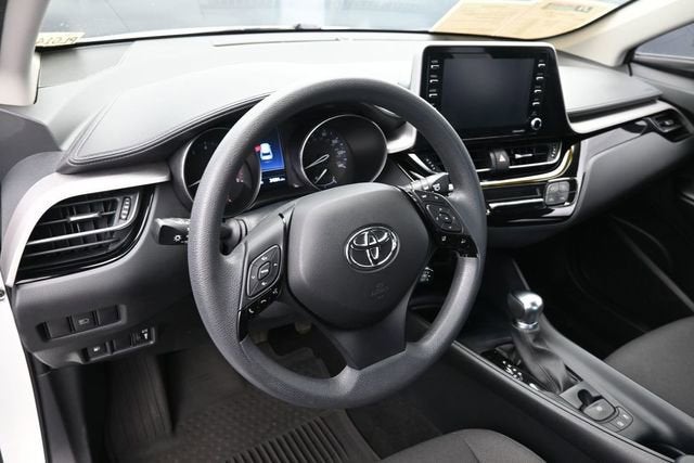 2021 Toyota C-HR LE