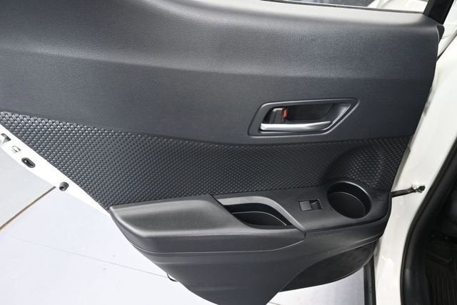 2021 Toyota C-HR LE