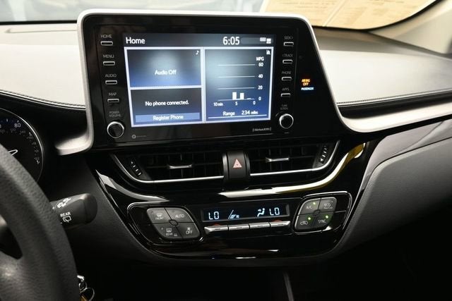 2021 Toyota C-HR LE