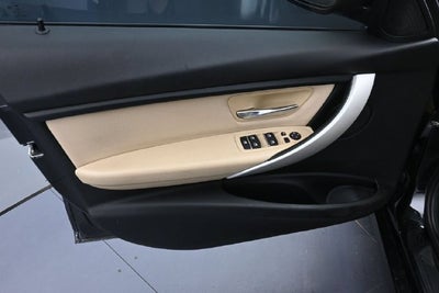 2018 BMW 320i xDrive