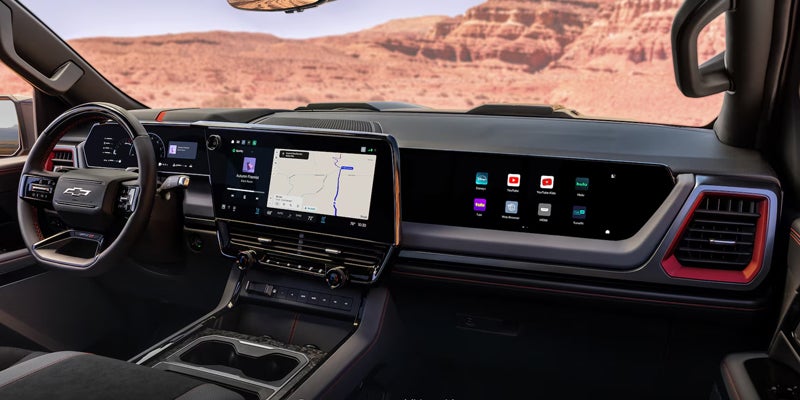 2027 Chevrolet Silverado 1500 interior dashboard and 16.3-inch touchscreen