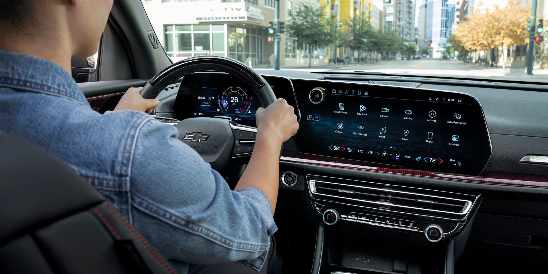 2026 Chevrolet Traverse 17.7-inch touchscreen infotainment
