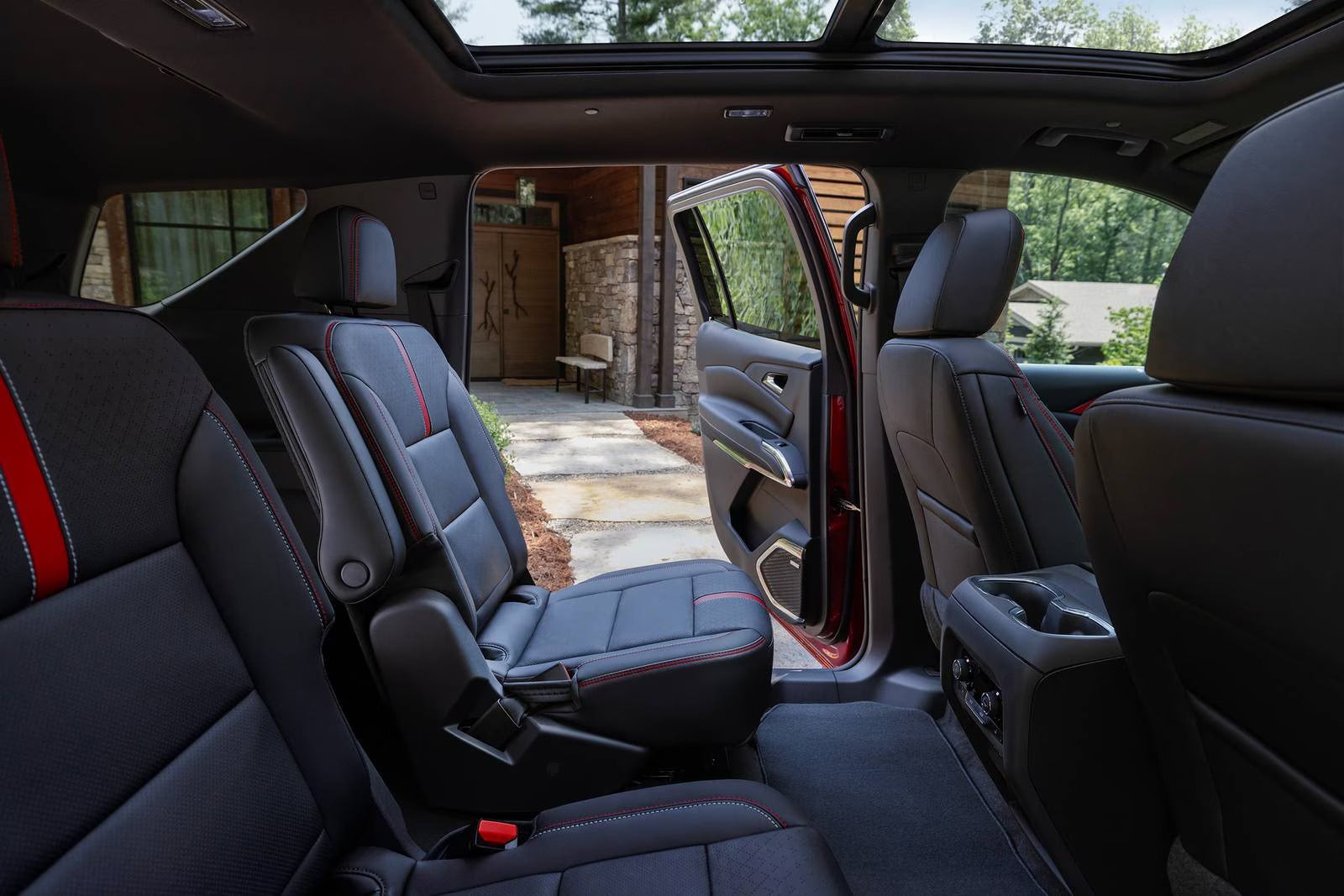 2026 Chevrolet Traverse interior