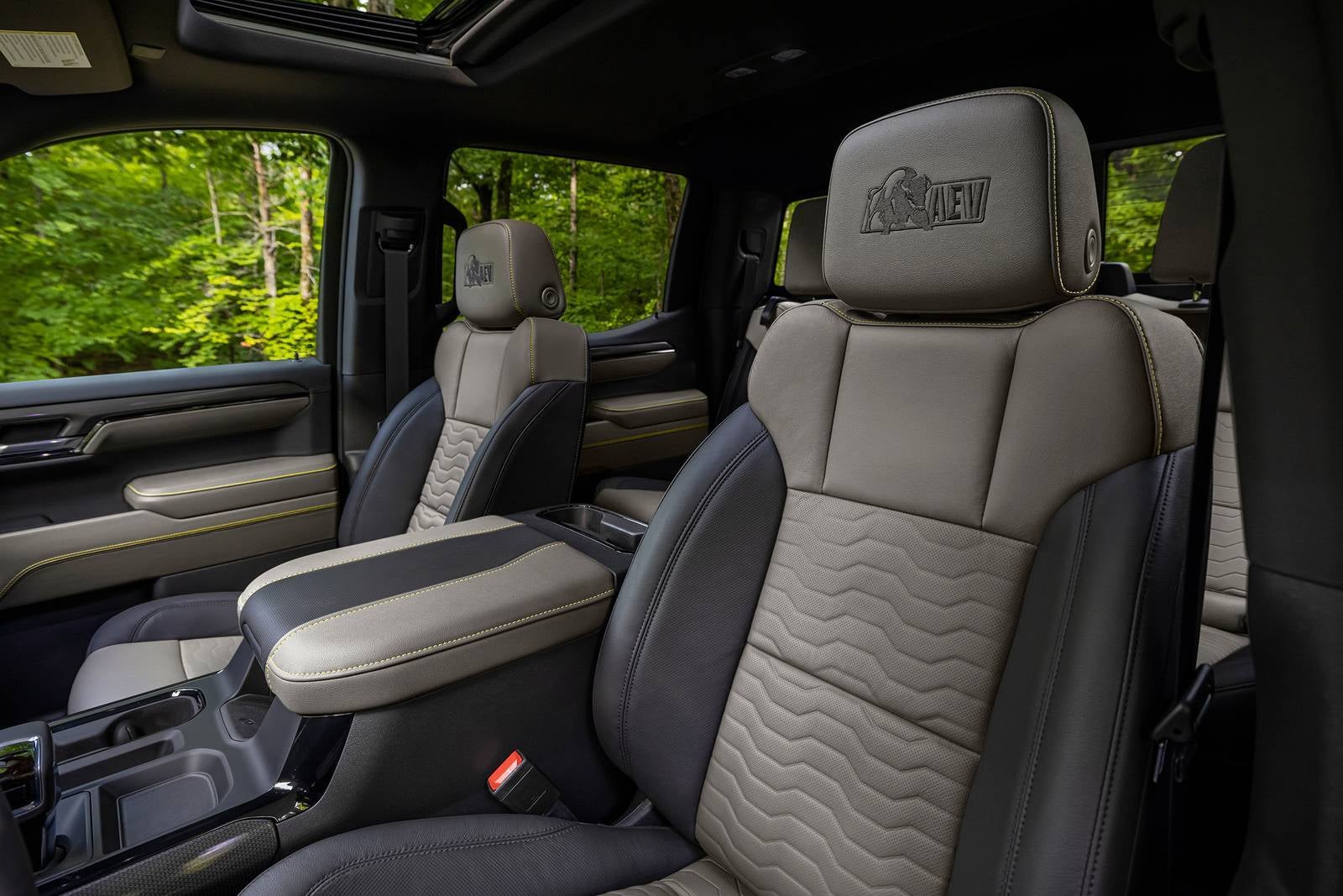 2026 Chevrolet Silverado 1500 interior